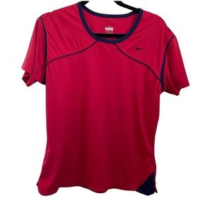 Women’s Nike Fit Dry Short Sleeve Shirt - Red - L